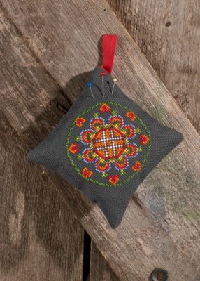 03-7392 Подушечка мещане 3. Набор для вышивания крестом PERMIN - 1 03-7392 Подушечка мещане 3. Набор для вышивания крестом PERMIN - 1