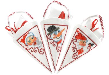  01-8527 Різдвяні декорації. Набір для вишивання хрестом PERMIN