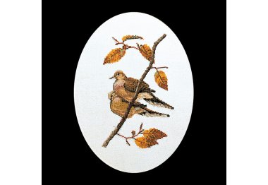  1025 Turtle Doves Linen. Набір для вишивки хрестом Thea Gouverneur