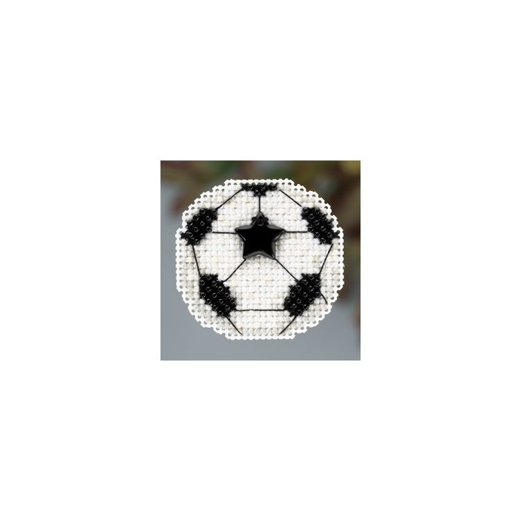 MH183201 Футбольный мяч. Набор для вышивки в смешанной технике Mill Hill - 1