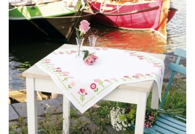  PN-0156419 Розовые цветы. Набор для вышивки скатерти крестом Vervaco