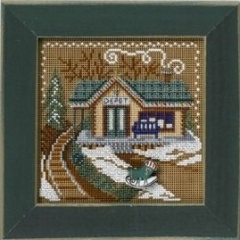 MH146304 Железнодорожная станция. Набор для вышивки в смешанной технике Mill Hill - 1