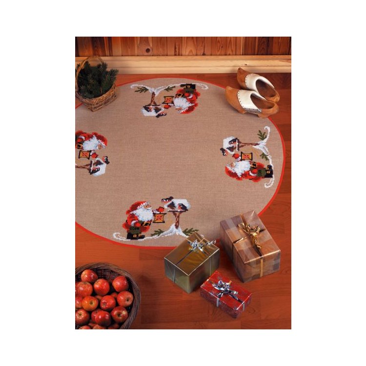 45-5219 Рождественский гном с лампой. Набор для вышивания крестом PERMIN - 1