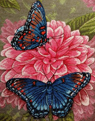 4602 Бабочка на георгине. Набор для вышивки крестом Classic Design - 1 4602 Бабочка на георгине. Набор для вышивки крестом Classic Design - 1