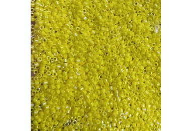 DB-160 Бисер Miyuki Delica Beads 11/0 (радужный желтый яркий) DB-160 Бисер Miyuki Delica Beads 11/0 (радужный желтый яркий)
