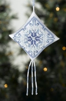 MH228304 Сніжинка. Набір для вишивки в змішаній техніці Mill Hill - 1