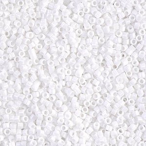 DB-200 Бісер Miyuki Delica Beads 11/0 (натуральний, білий) - 1