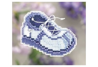 вышивка гладью MH181101 Синие кроссовки. Набор для вышивки в смешанной технике Mill Hill