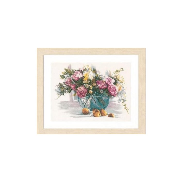 PN-0162299 Натюрморт з квітів. Набір для вишивки хрестиком Lanarte - 1