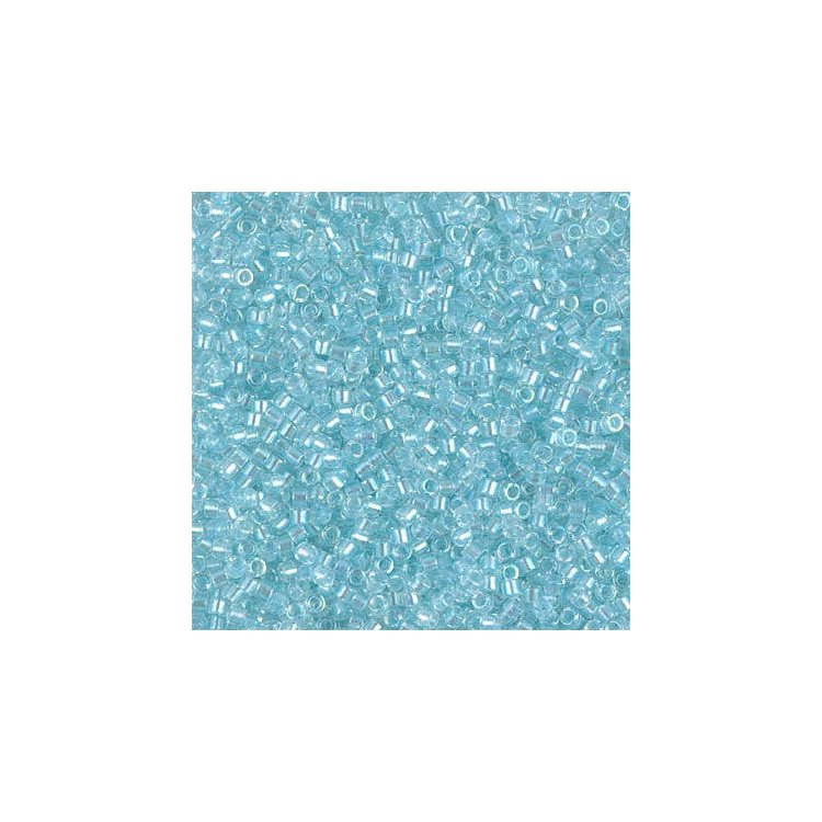 DB-1672 Бісер Miyuki Delica Beads 11/0 (прозорий райдужний блакитний) - 1 DB-1672 Бісер Miyuki Delica Beads 11/0 (прозорий райдужний блакитний) - 1