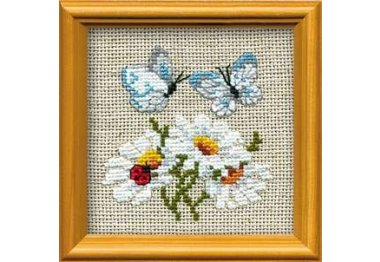  0757 Ромашки з метеликами. Набір для вишивки хрестиком Ріоліс