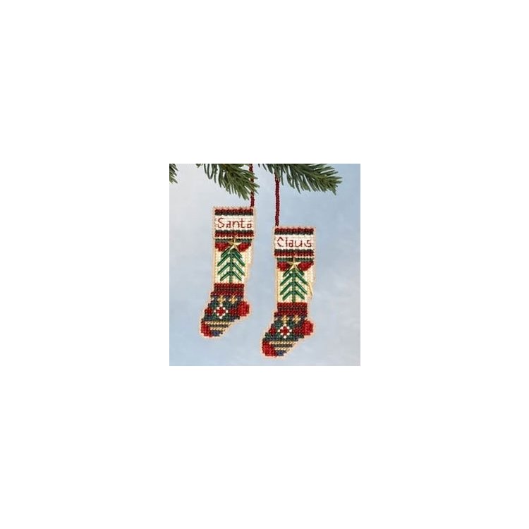 MH166304 Панчохи Санти. Набір для вишивки в змішаній техніці Mill Hill - 1