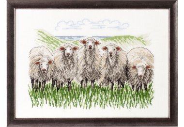  70-7433 Овцы. Набор для вышивания крестом PERMIN