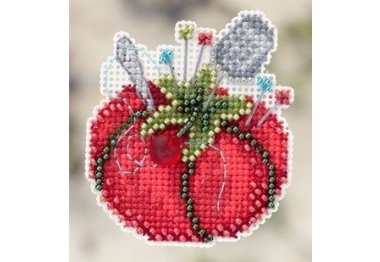 вышивка гладью MH182104 Игольница Помидор. Набор для вышивки в смешанной технике Mill Hill вышивка гладью MH182104 Игольница Помидор. Набор для вышивки в смешанной технике Mill Hill