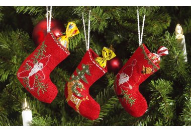  01-4214 Різдвяний декор. Набір для вишивання хрестом PERMIN