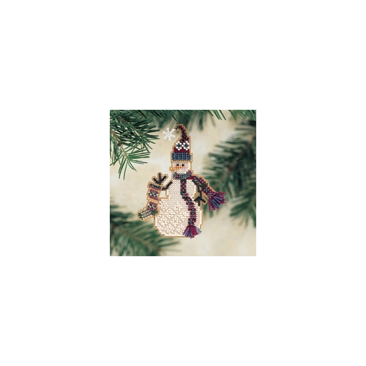 MHSC27 Сніговик з панчохою. Набір для вишивки в змішаній техниці Mill Hill - 1