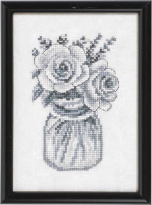 13-0416 Розы (Roses. Набор для вышивания крестом PERMIN - 1