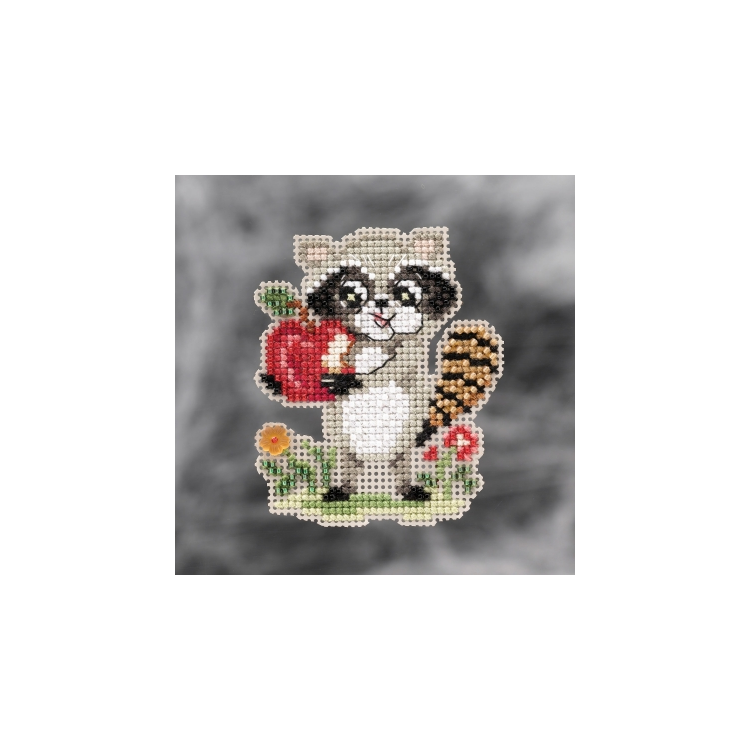 MH182122 Роузи Енот. Набор для вышивки в смешанной технике Mill Hill - 1