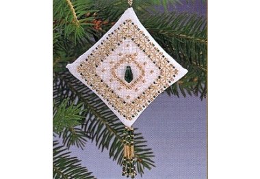 вышивка гладью MHTD5 Изумрудная слеза. Набор для вышивки в смешанной технике Mill Hill