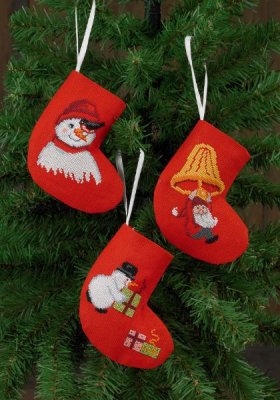 01-5243 Сніговики. Набір для вишивання хрестом PERMIN - 1