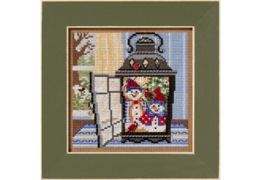 вышивка гладью MH142536 Фонарь со снеговиками. Набор для вышивки в смешанной технике Mill Hill