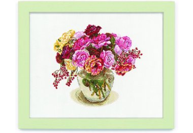  552108 Цветочная композиция с розами. Набор для вышивки крестом Cosmo Fujico