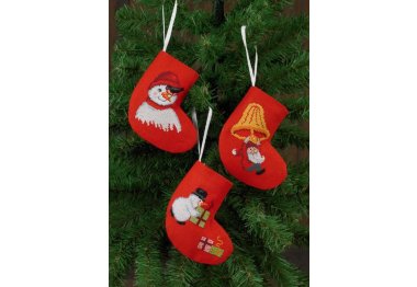 01-5243 Снеговики. Набор для вышивания крестом PERMIN 01-5243 Снеговики. Набор для вышивания крестом PERMIN