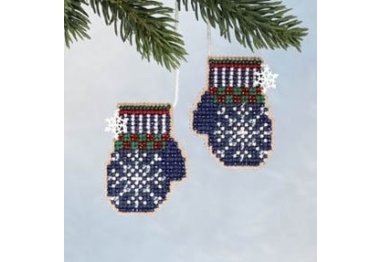 вишивка гладдю MH166302 Рукавиці Санти. Набір для вишивки в змішаній техніці Mill Hill