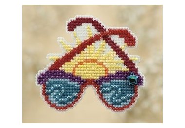 вышивка гладью MH180106 Солнцезащитные очки. Набор для вышивки в смешанной технике Mill Hill
