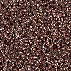 DB-1843 Бисер Miyuki Delica Beads 11/0 (металлик бронзовый топаз) - 1