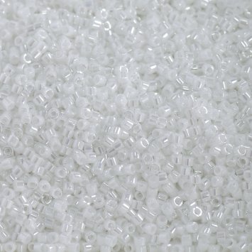 DB-201 Бисер Miyuki Delica Beads 11/0 (жемчужный белый) - 1