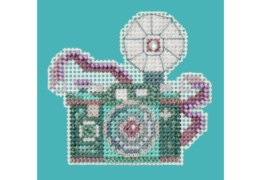 вишивка гладдю MH182412 Вінтажний фотоапарат. Набір для вишивки в змішаній техниці Mill Hill