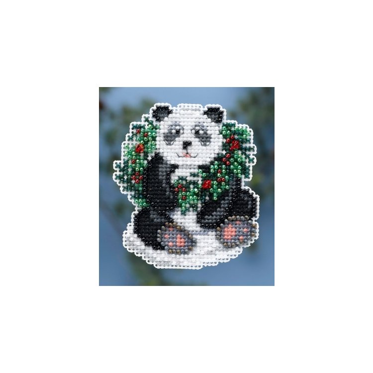 MH184304 Праздничная панда. Набор для вышивки в смешанной технике Mill Hill - 1