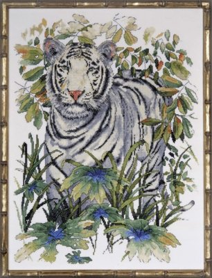 Білий тигр. Набір для вишивки хрестиком Design Works арт. dw2746 - 1