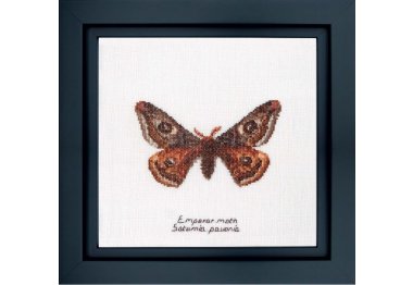  562 Emperor moth Linen. Набор для вышивки крестом Thea Gouverneur