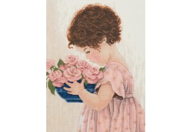  4418 Дівчинка з квітами. Набір для вишивки хрестиком Classic Design