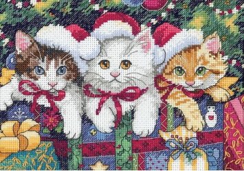 4341 Новогодние котята. Набор для вышивки крестом Classic Design - 1