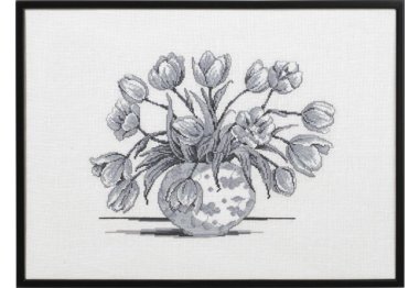  70-0451 Сірі тюльпани (Grey tulips. Набір для вишивання хрестом PERMIN