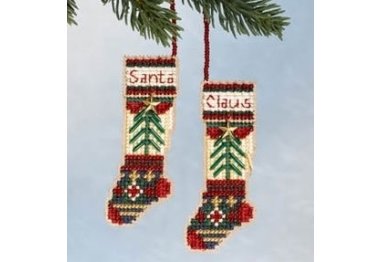 вишивка гладдю MH166304 Панчохи Санти. Набір для вишивки в змішаній техніці Mill Hill