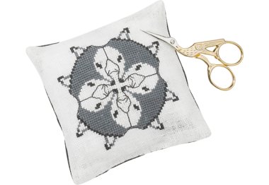  03-4395 Подушечка Лиса. Набор для вышивания крестом PERMIN