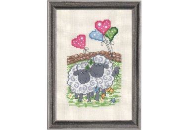  92-5349 Овече свято. Набір для вишивання хрестом PERMIN