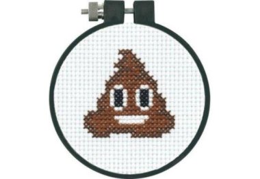  75071 Pile of Poo Emoji. Набор для вышивки крестом Dimensions